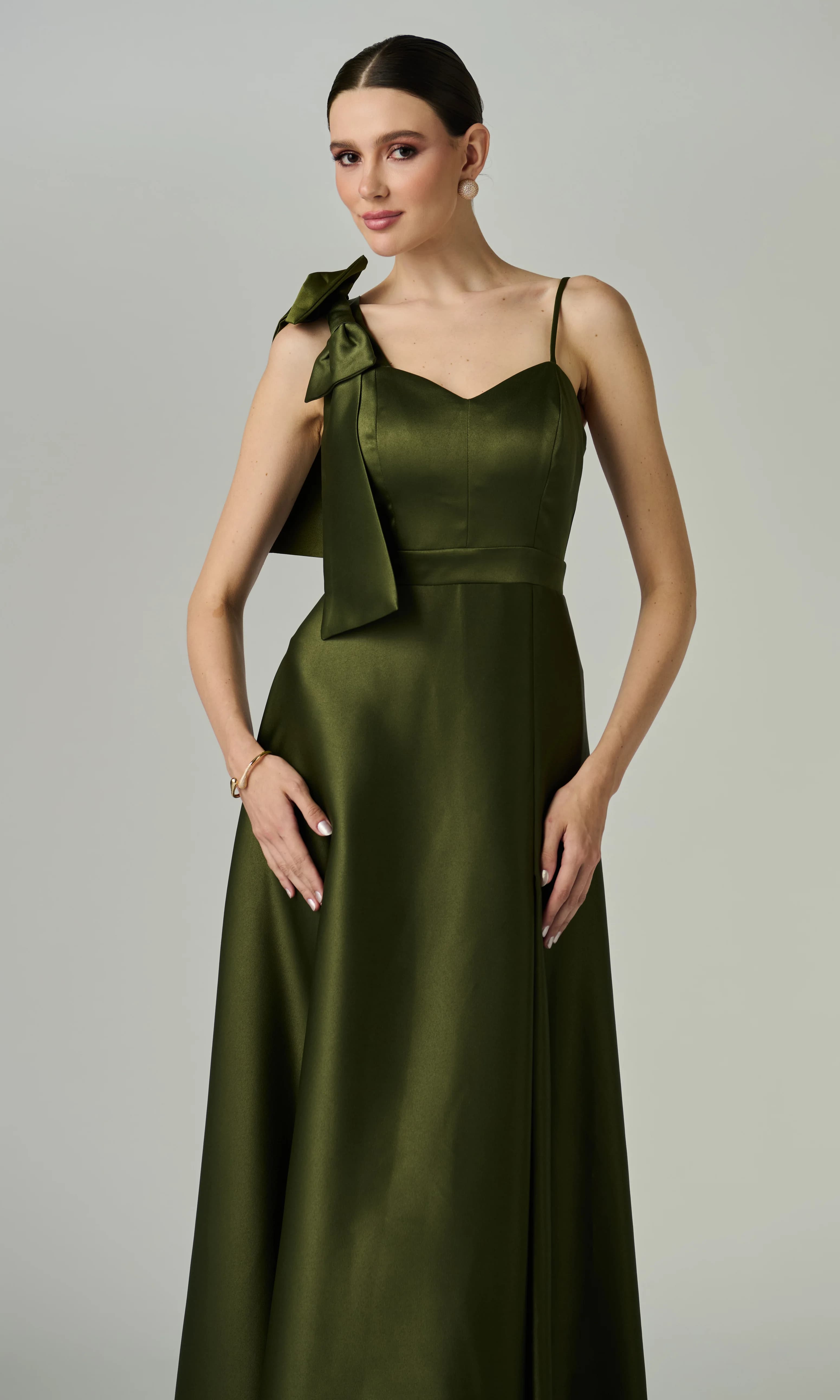 Vestido Aline Verde Oliva